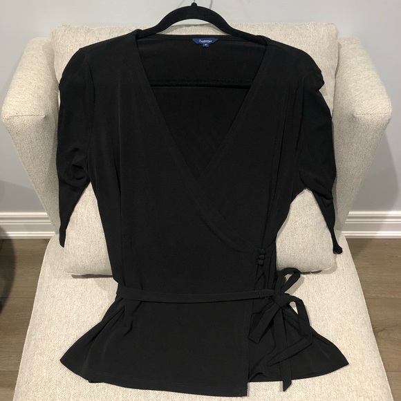 Black & wrap around top - Picture 2 of 2